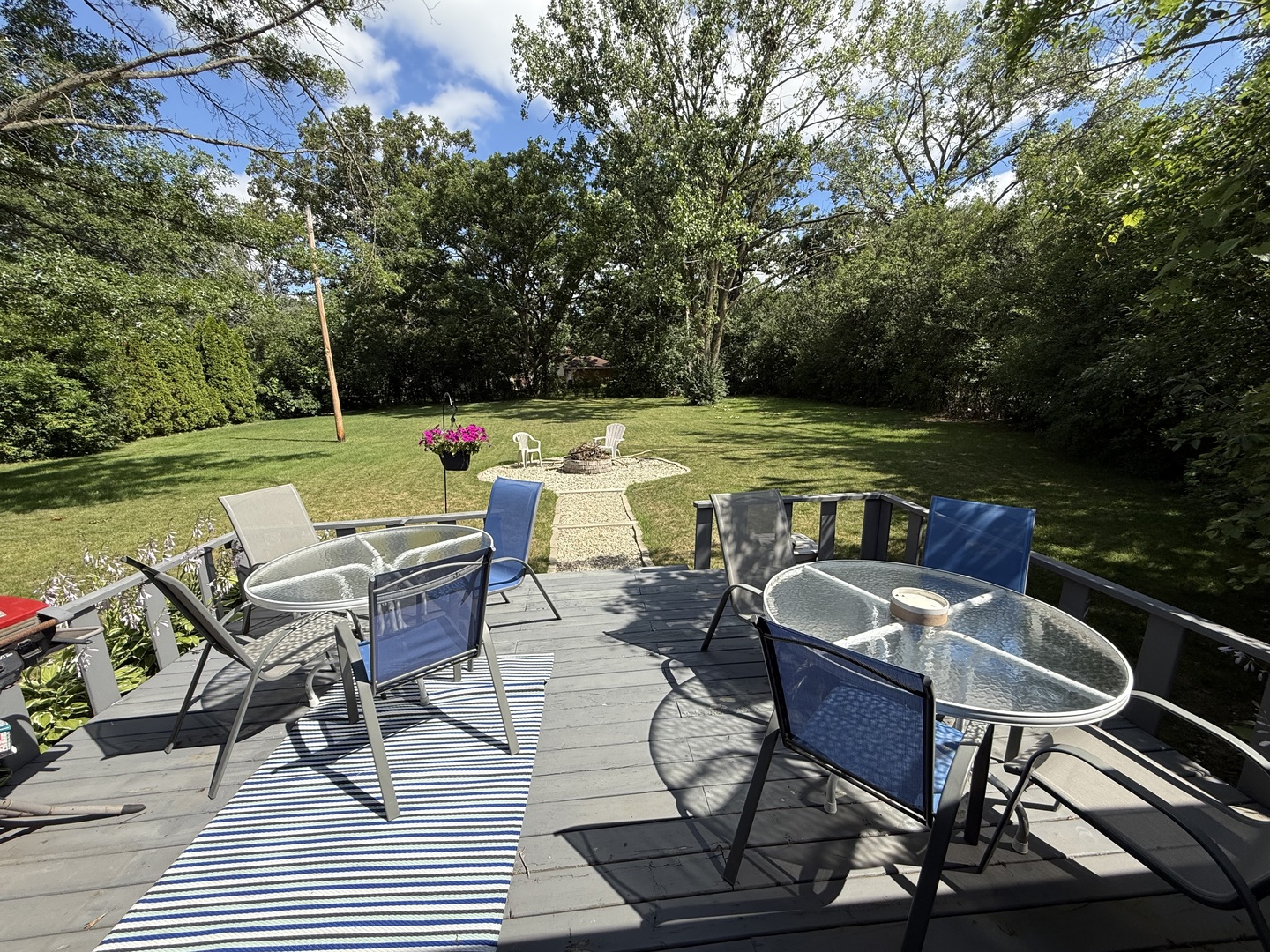 4 Yorkshire Drive, Lincolnshire, IL 60069