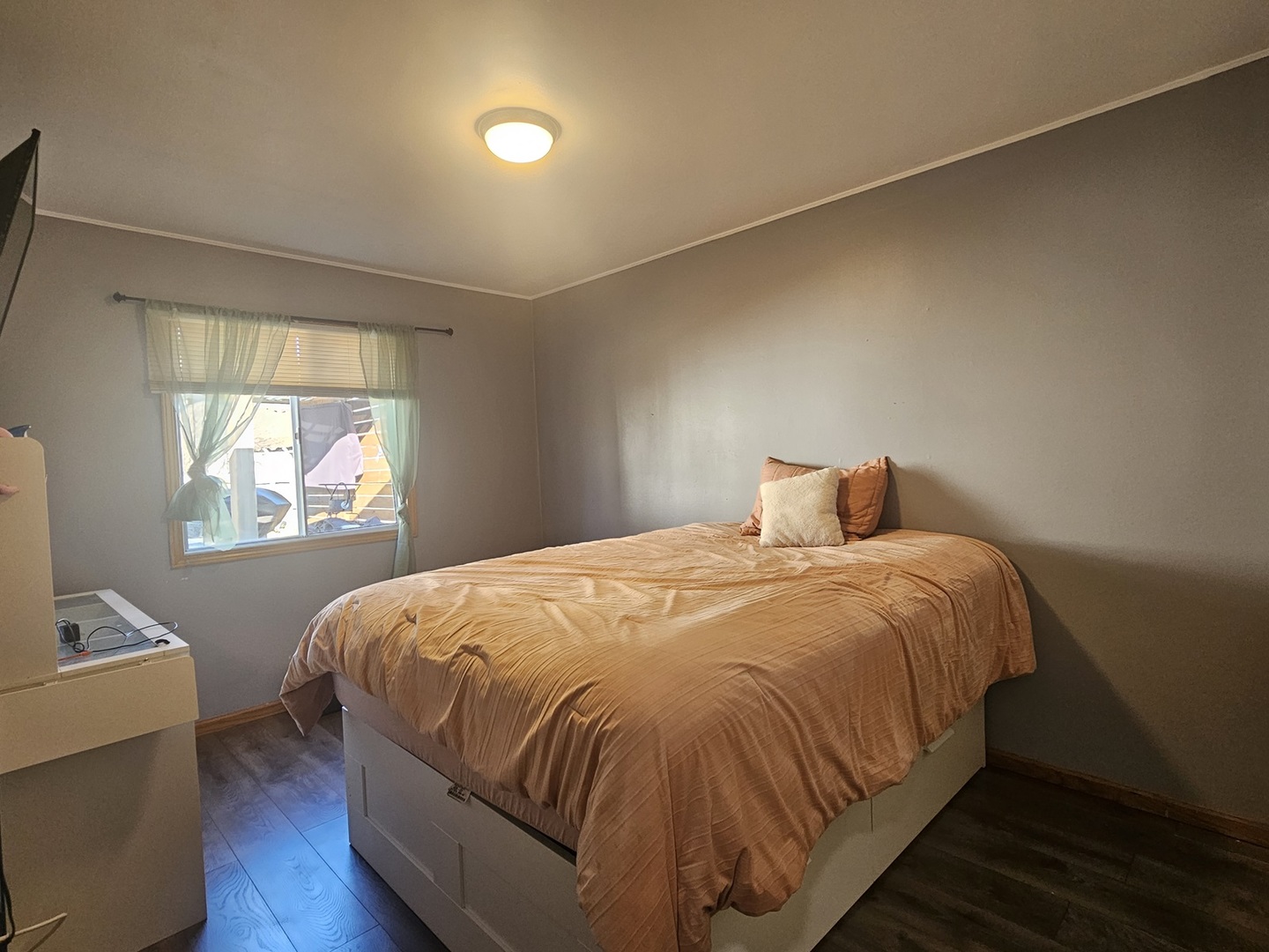 1353 Spring Valley Divide, Carol Stream, IL 60188