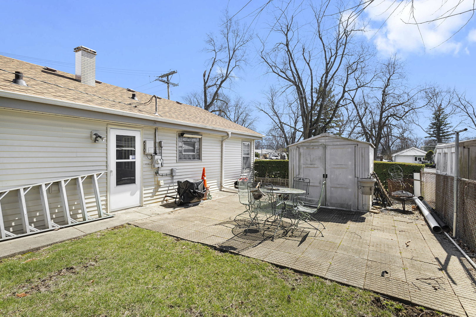 6900 W 112th Street, Worth, IL 60482