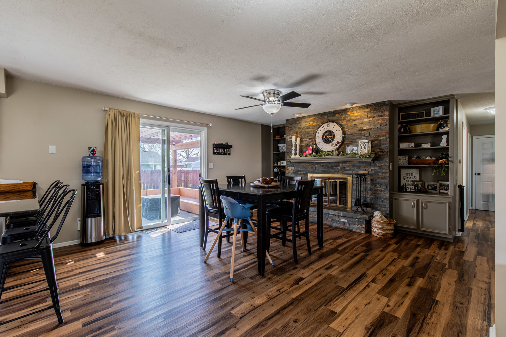 102 RAVEN Court, Morris, IL 60450