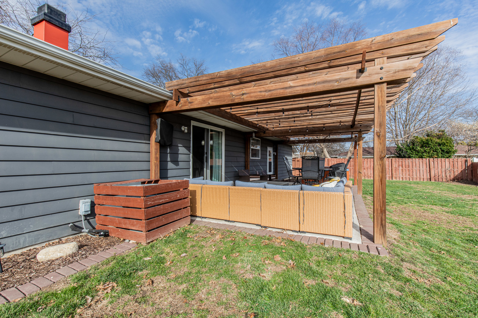 102 RAVEN Court, Morris, IL 60450