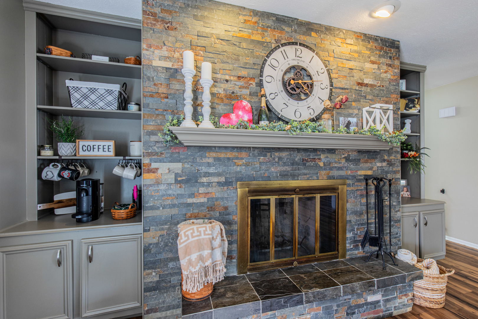 102 RAVEN Court, Morris, IL 60450