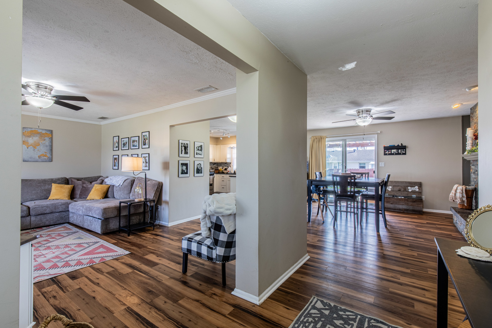 102 RAVEN Court, Morris, IL 60450