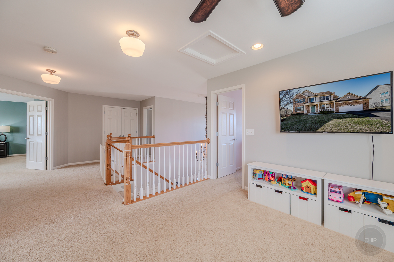 313 Monument Road, Elgin, IL 60124