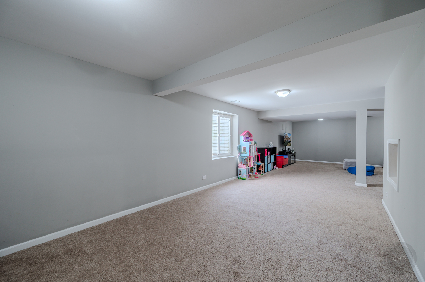 313 Monument Road, Elgin, IL 60124