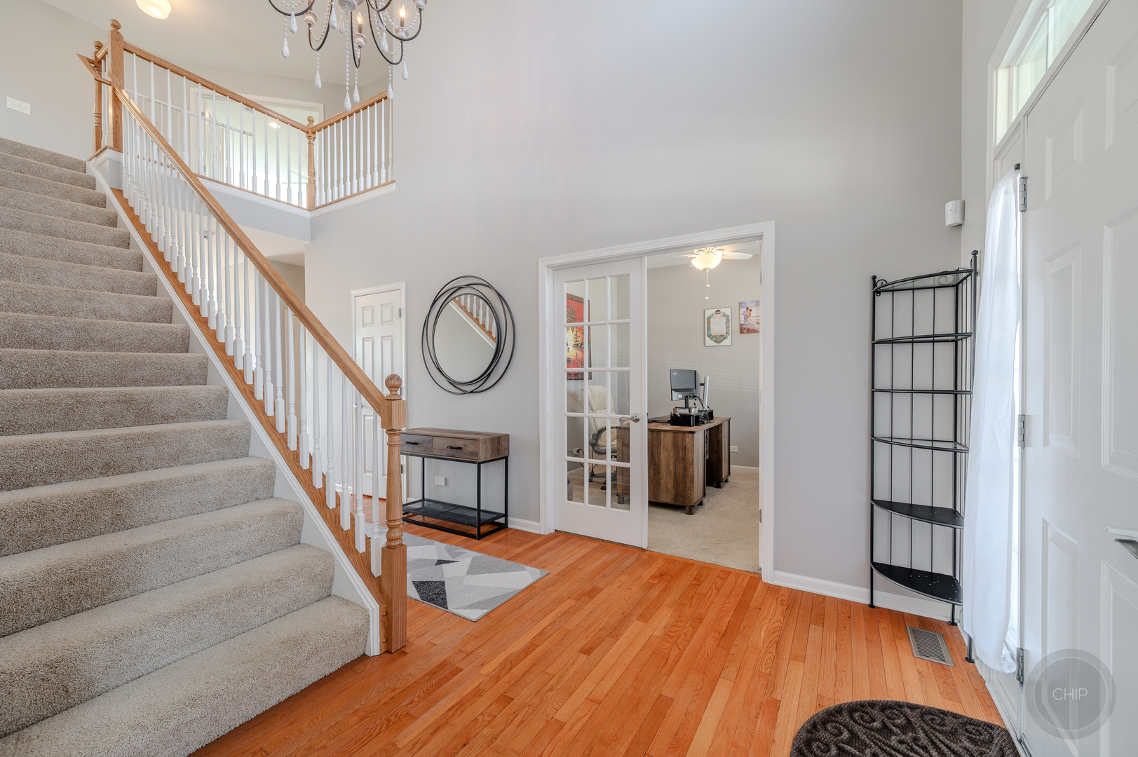 313 Monument Road, Elgin, IL 60124