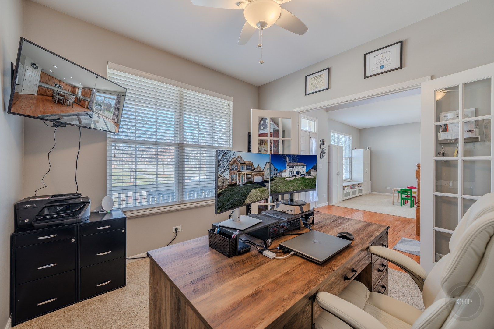 313 Monument Road, Elgin, IL 60124