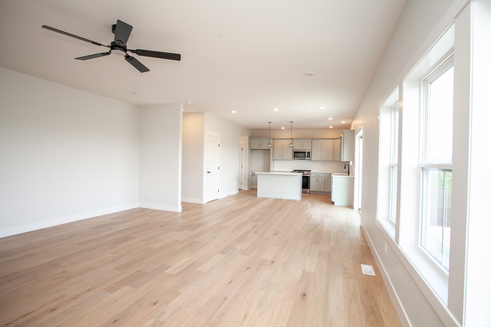 109 Dugan Trail, Downs, IL 61736