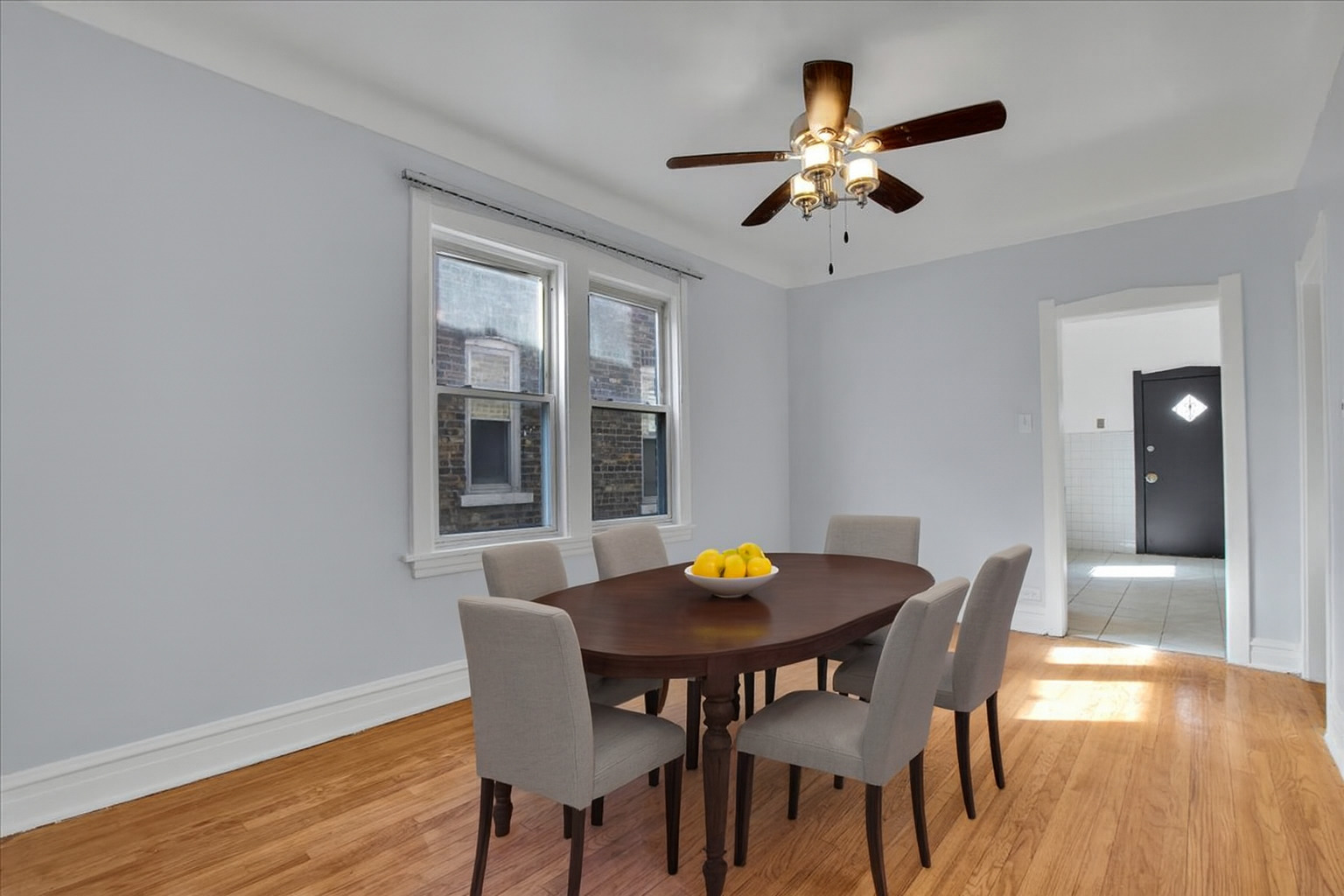 1640 N Linder Avenue, Chicago, IL 60639