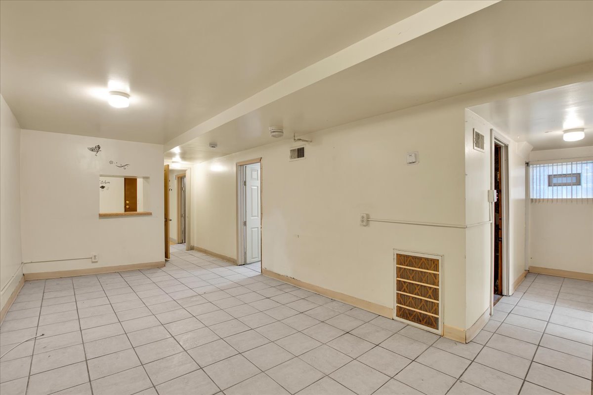 1640 N Linder Avenue, Chicago, IL 60639