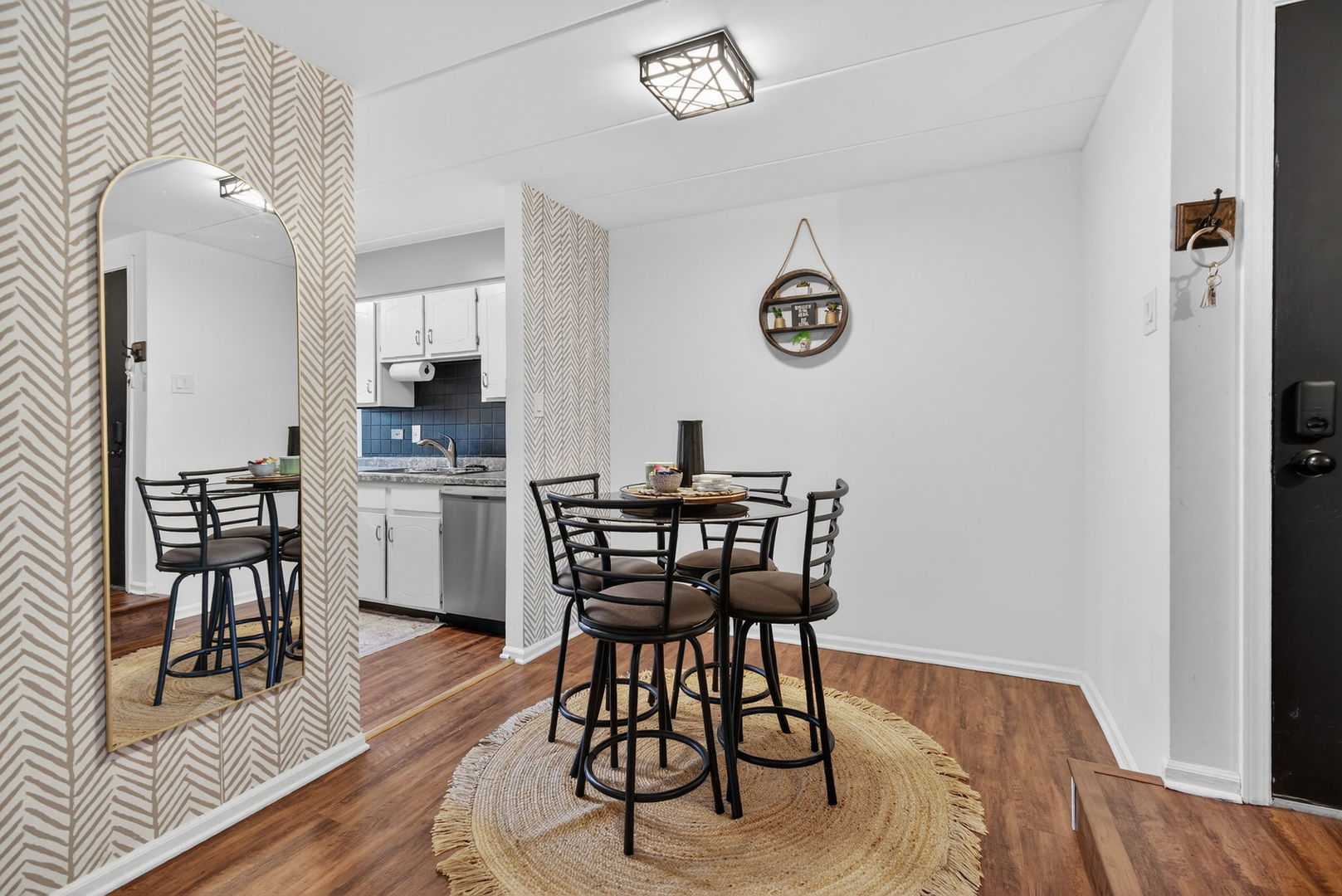 14015 Laramie Avenue #316, Crestwood, IL 60418