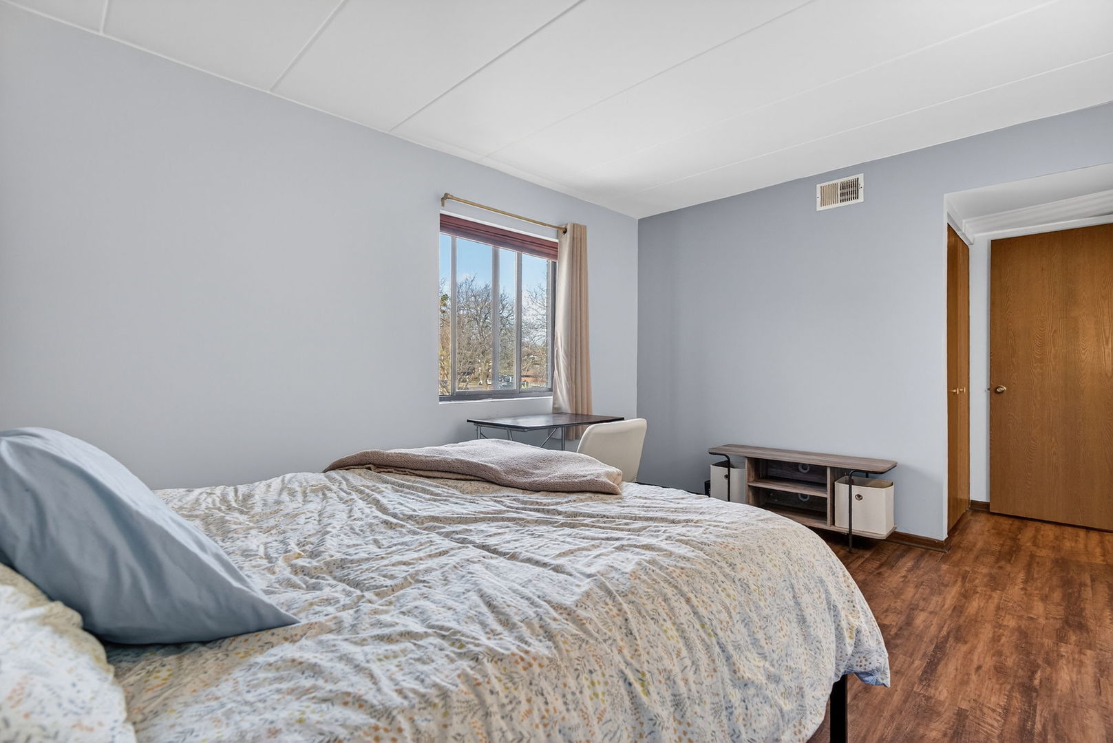 14015 Laramie Avenue #316, Crestwood, IL 60418