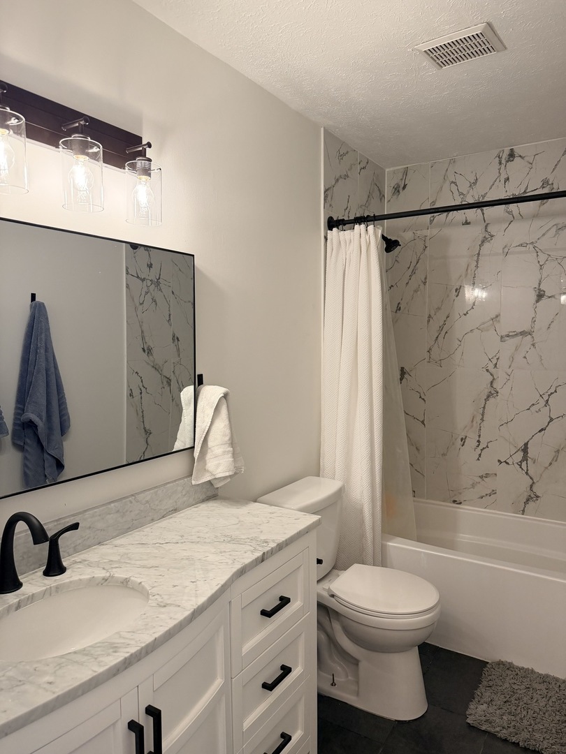 903 N Linden Street #28ST, Normal, IL 61761