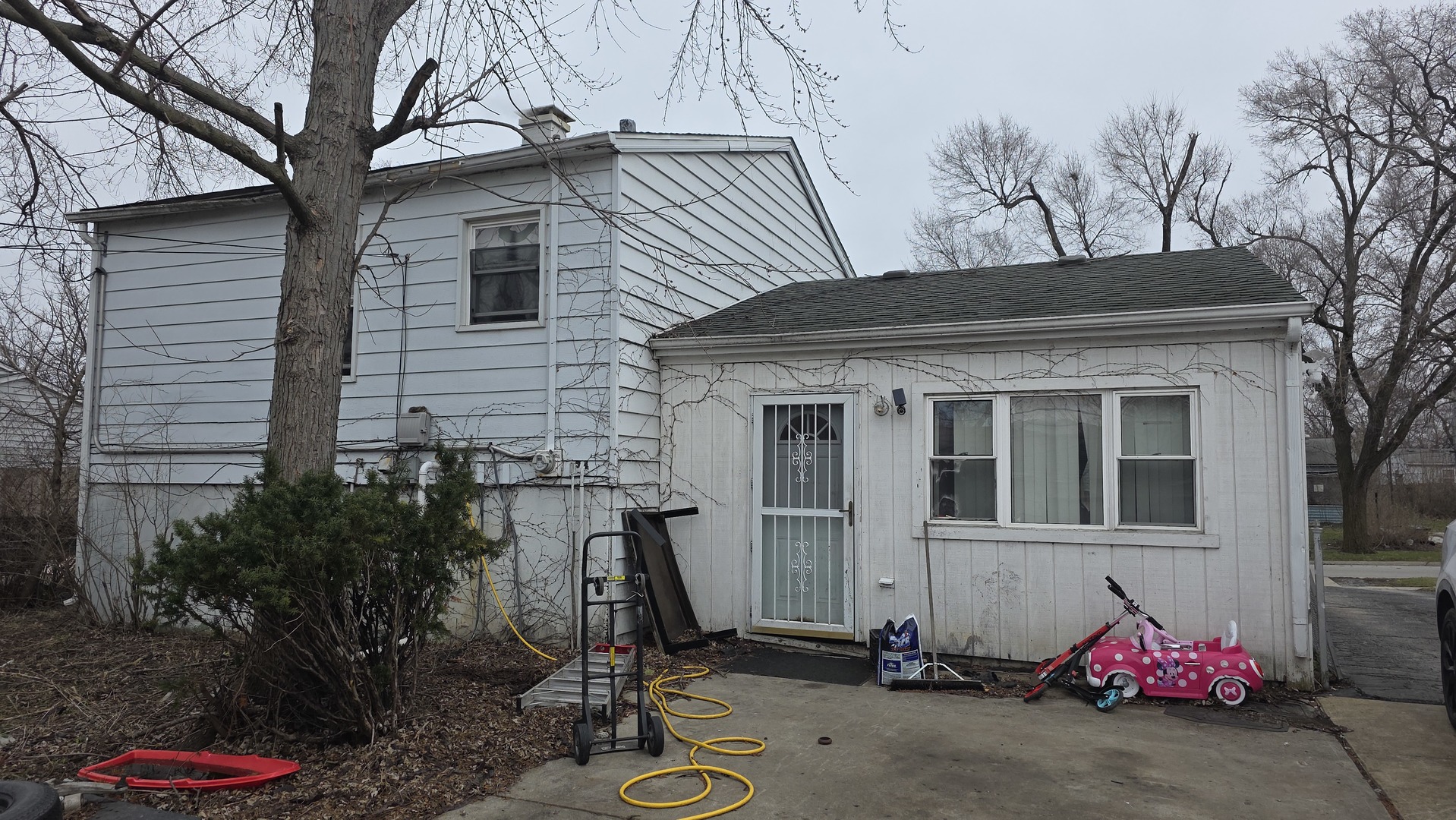 21706 Olivia Avenue, Sauk Village, IL 60411