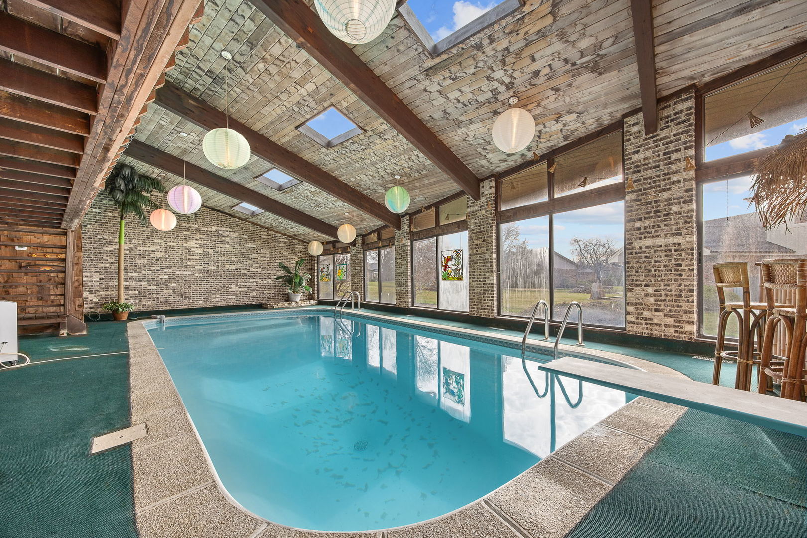 8405 Carriage Green Drive, Darien, IL 60561