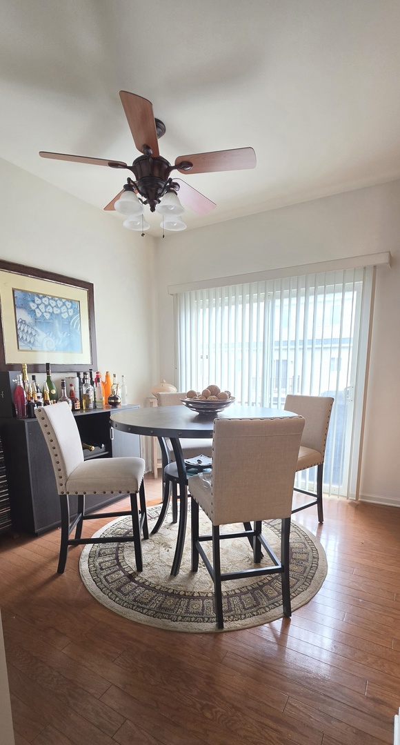 145 Enclave Circle #D, Bolingbrook, IL 60440