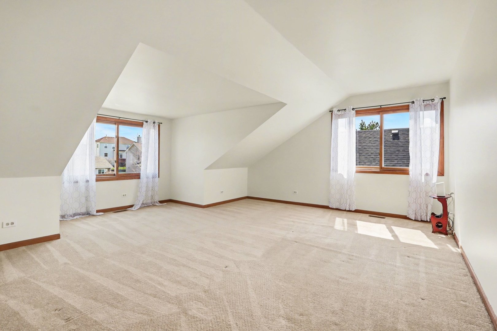 237 Homewood Drive, Bolingbrook, IL 60440