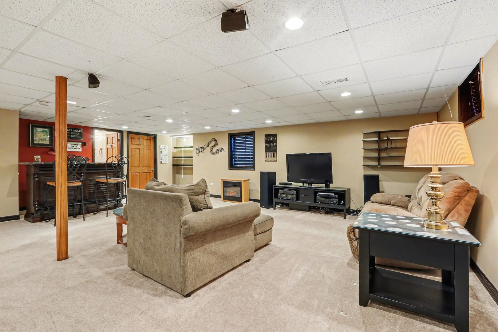 237 Homewood Drive, Bolingbrook, IL 60440