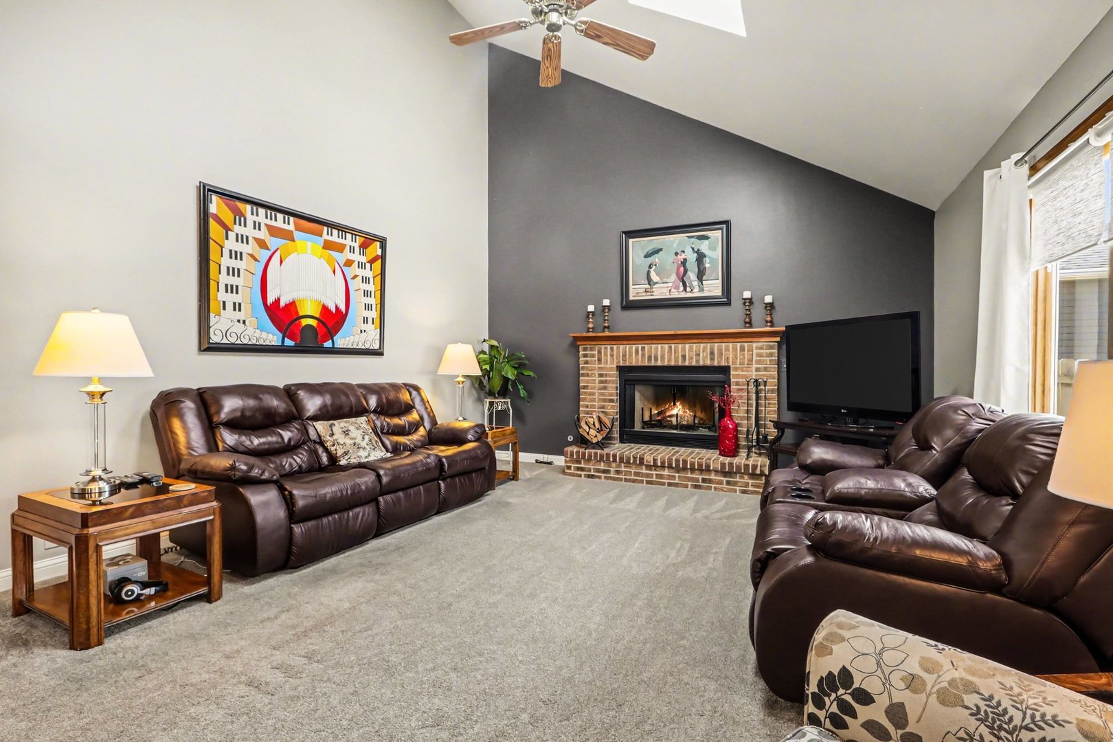 237 Homewood Drive, Bolingbrook, IL 60440