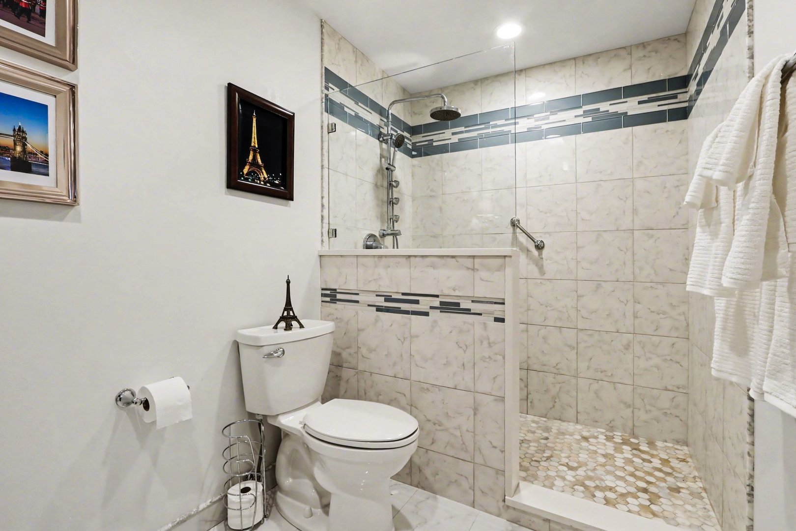 237 Homewood Drive, Bolingbrook, IL 60440