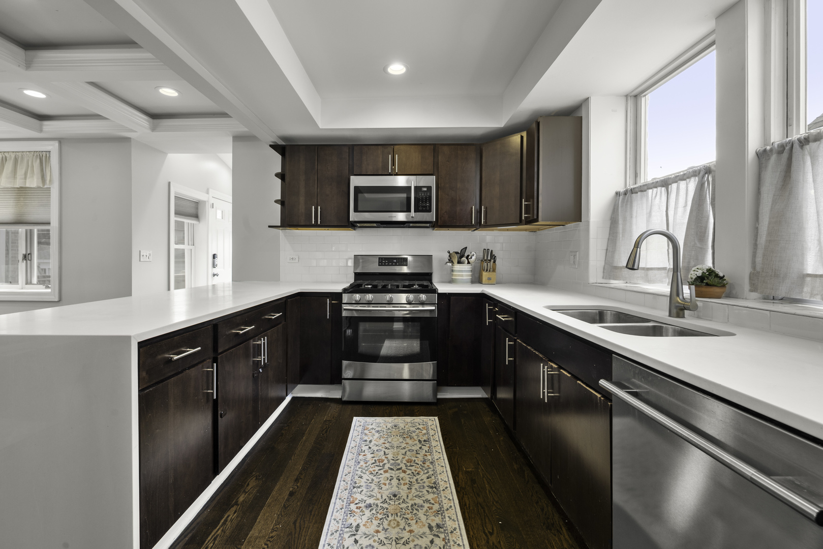 5422 N Natoma Avenue, Chicago, IL 60656