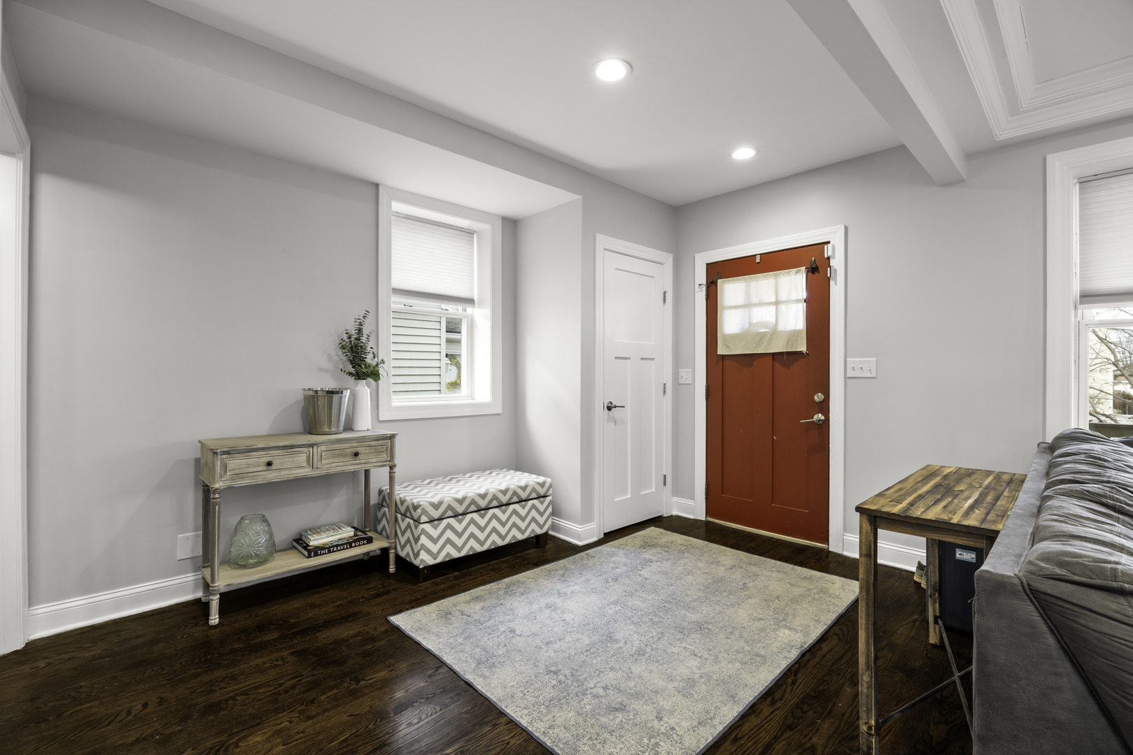 5422 N Natoma Avenue, Chicago, IL 60656