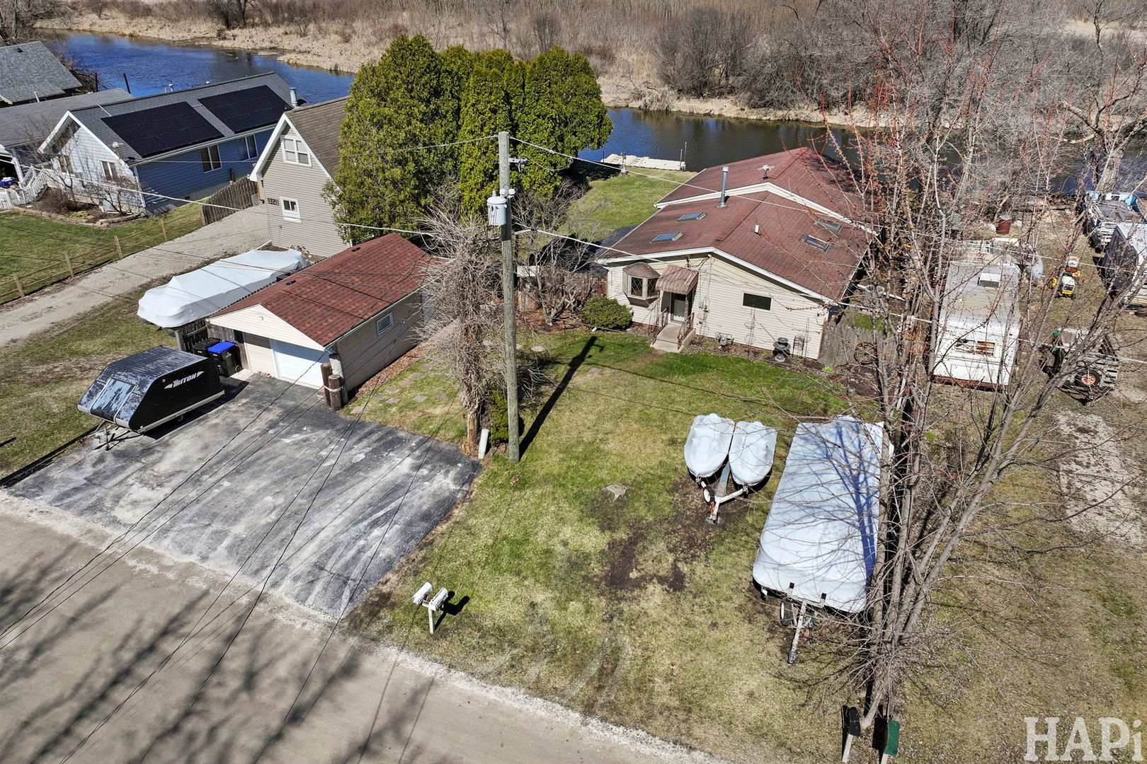 1319 Nippersink Drive, Spring Grove, IL 60081