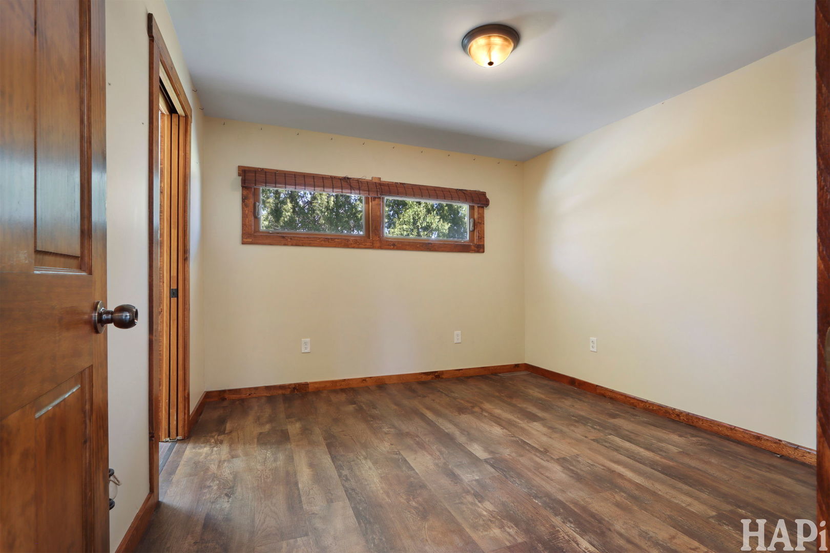 1319 Nippersink Drive, Spring Grove, IL 60081