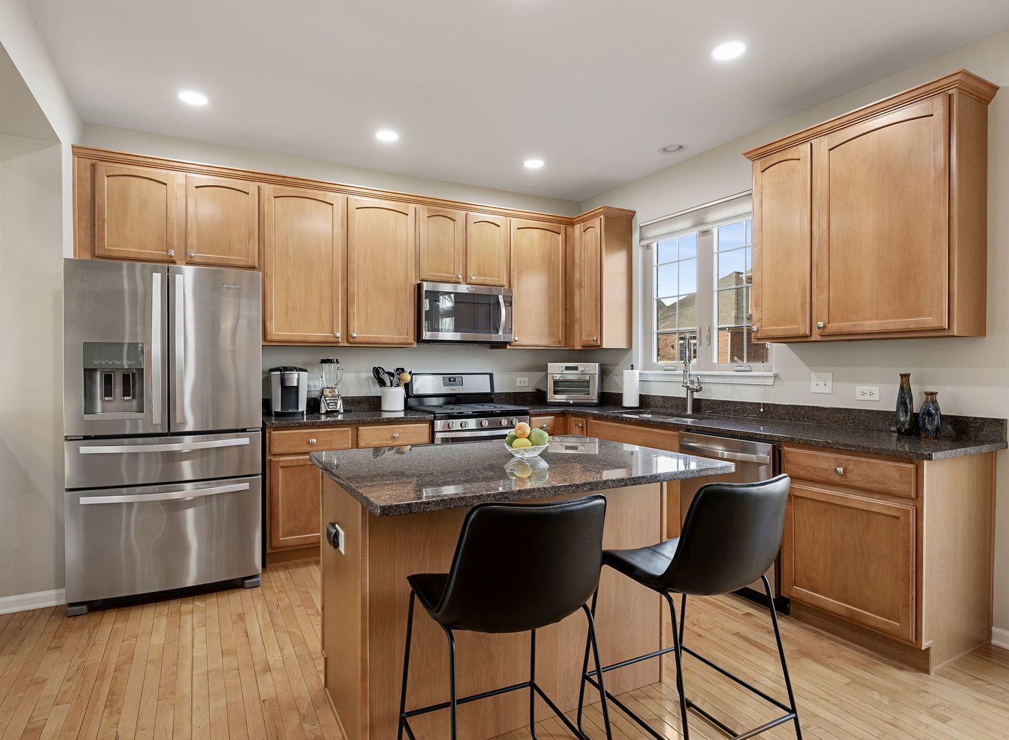 27W711 N Meadowview Drive, Winfield, IL 60190