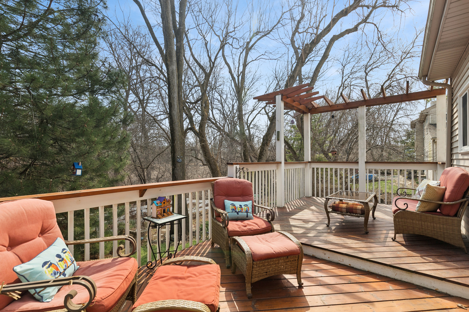 411 Oak Grove Circle, Wauconda, IL 60084