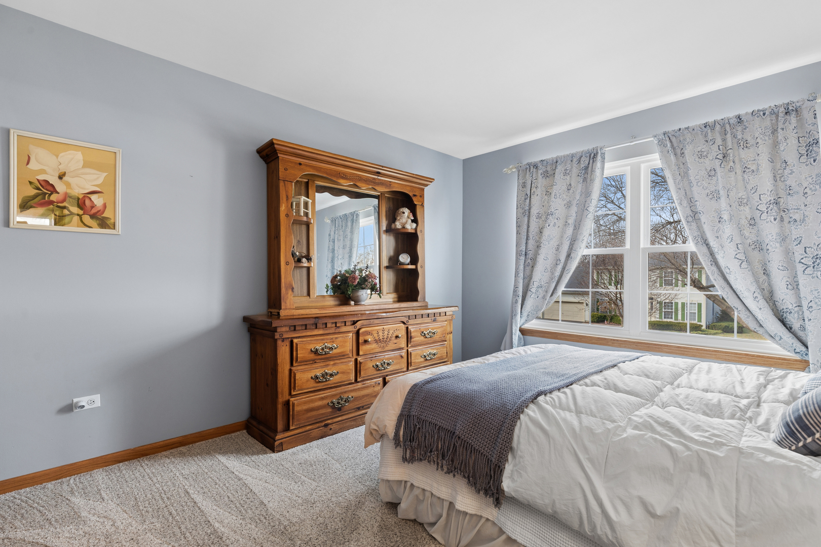 411 Oak Grove Circle, Wauconda, IL 60084