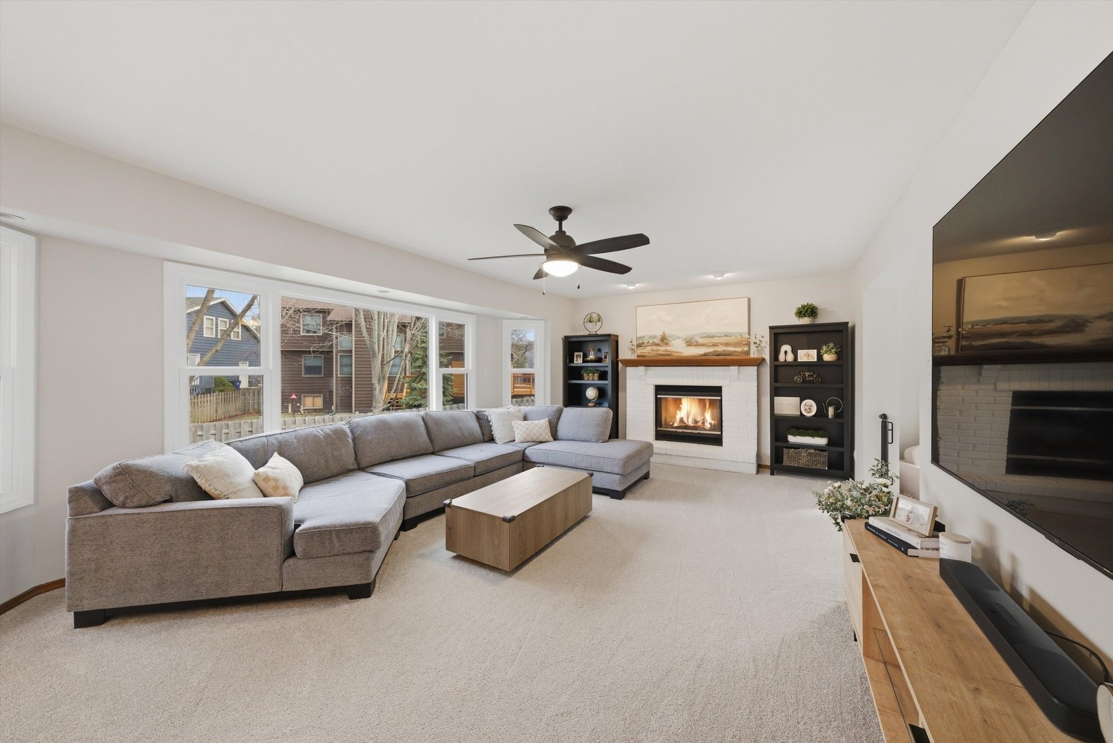 18716 W Jasmine Court, Grayslake, IL 60030