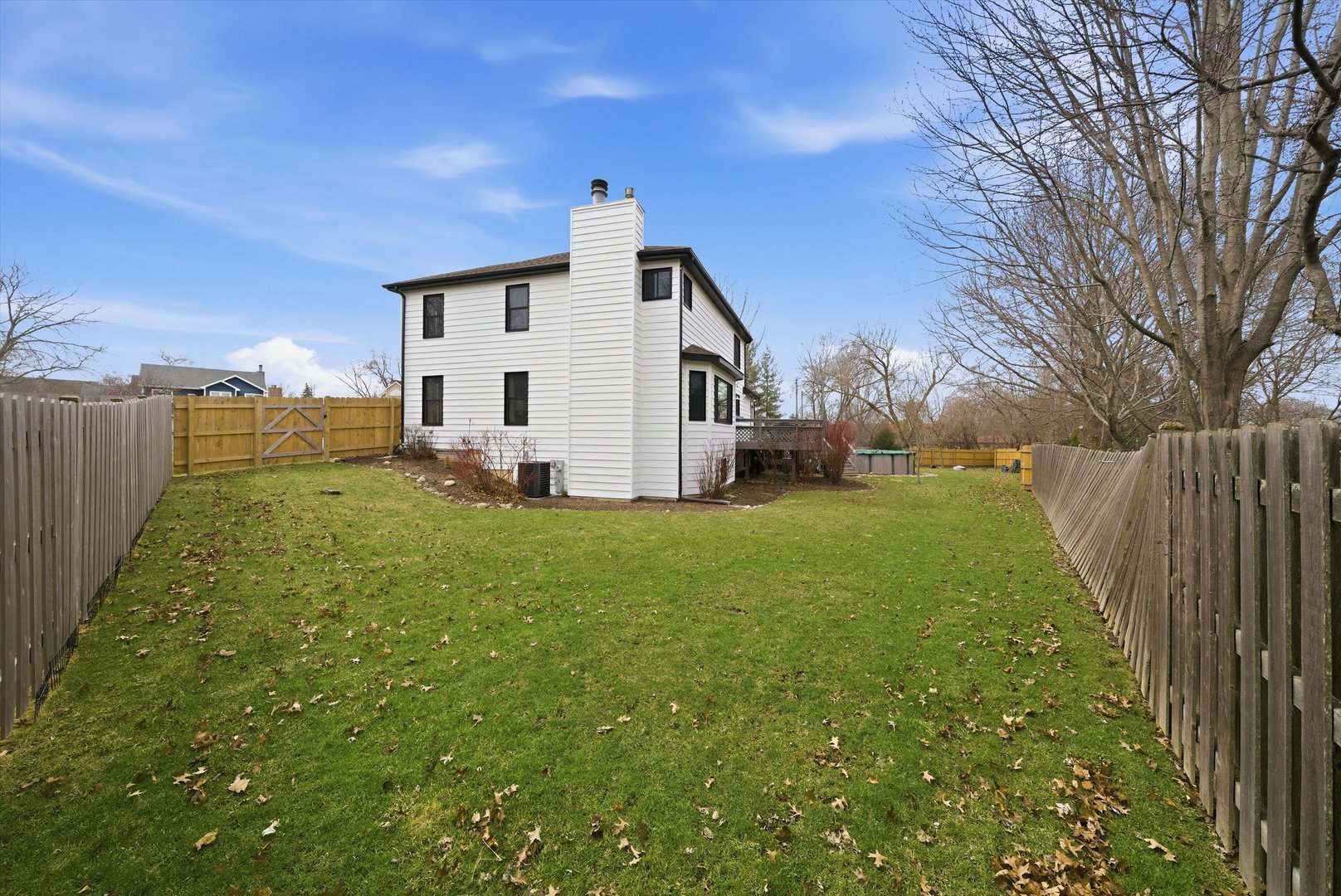 18716 W Jasmine Court, Grayslake, IL 60030