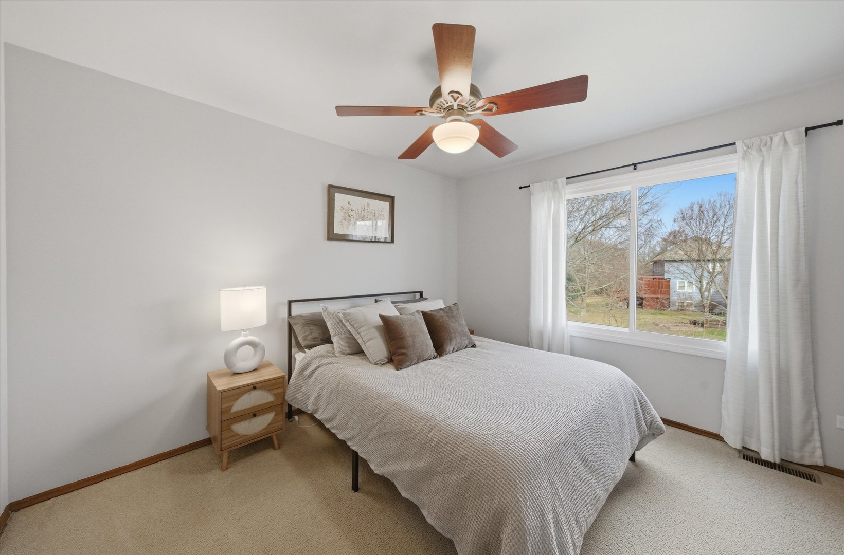 18716 W Jasmine Court, Grayslake, IL 60030