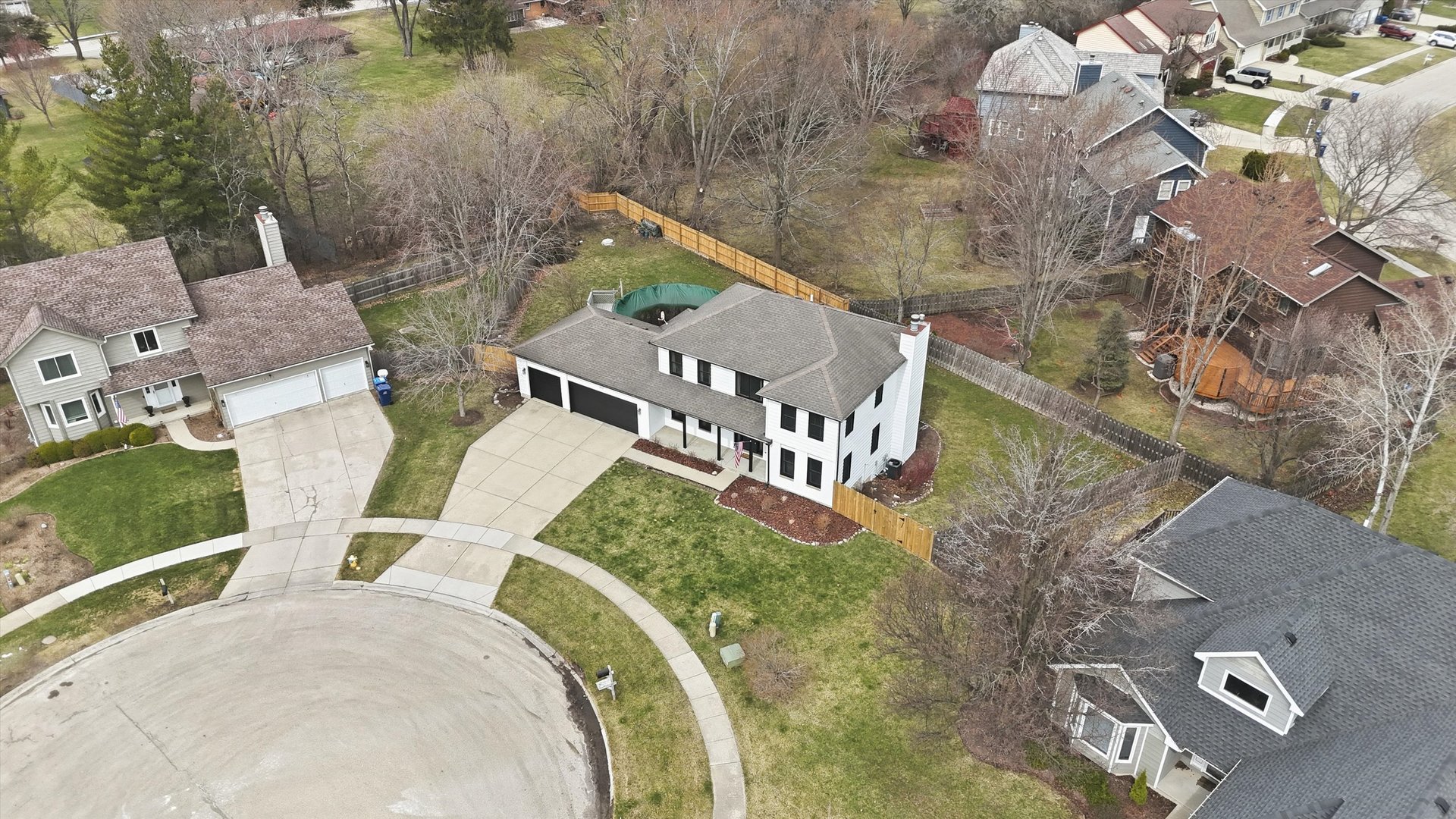 18716 W Jasmine Court, Grayslake, IL 60030