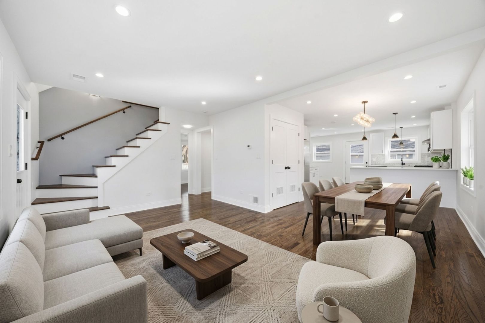 7851 Suburban Lane, Bridgeview, IL 60455