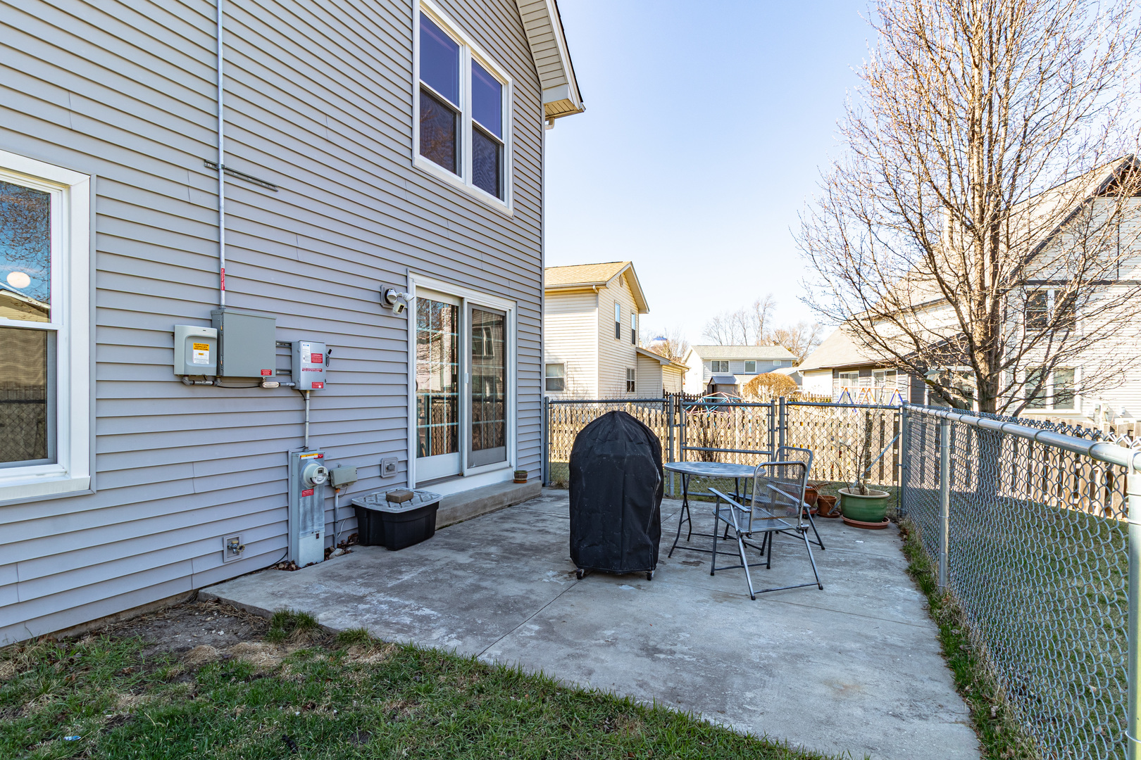 1577 Pinetree Drive, Gurnee, IL 60031