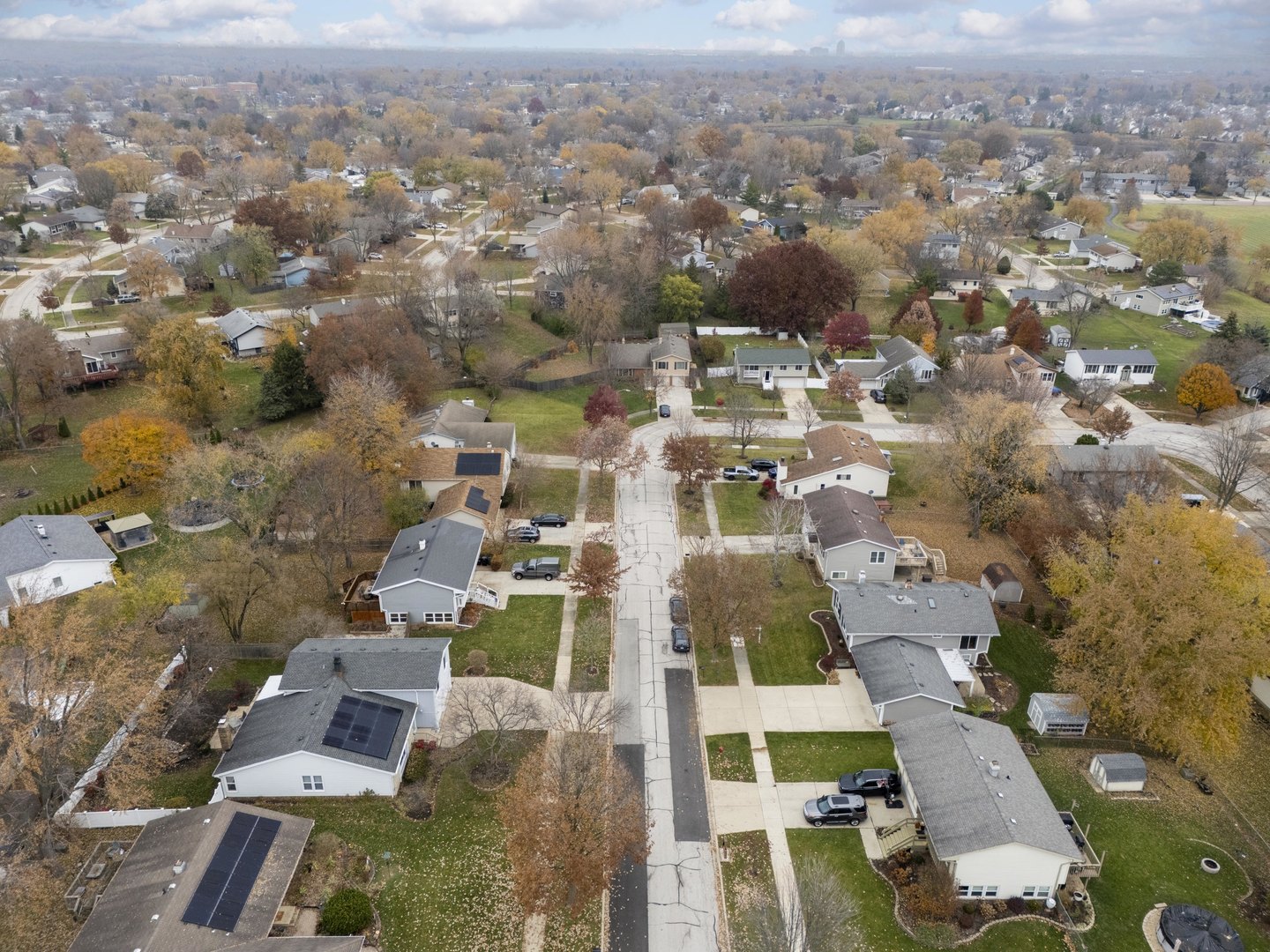 309 Plymouth Lane, Bloomingdale, IL 60108