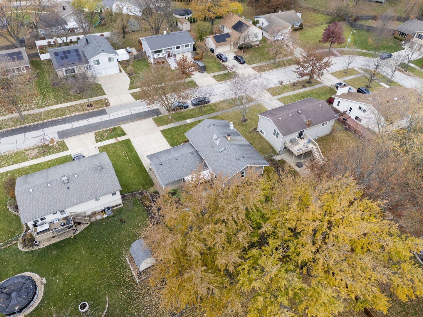 309 Plymouth Lane, Bloomingdale, IL 60108