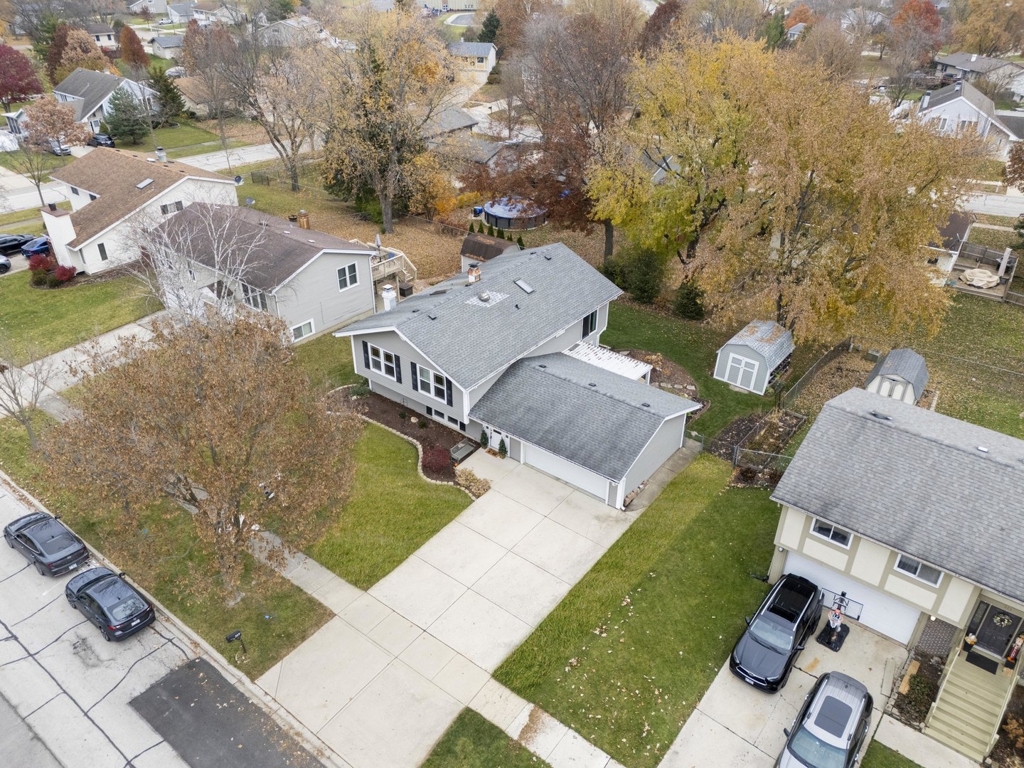 309 Plymouth Lane, Bloomingdale, IL 60108