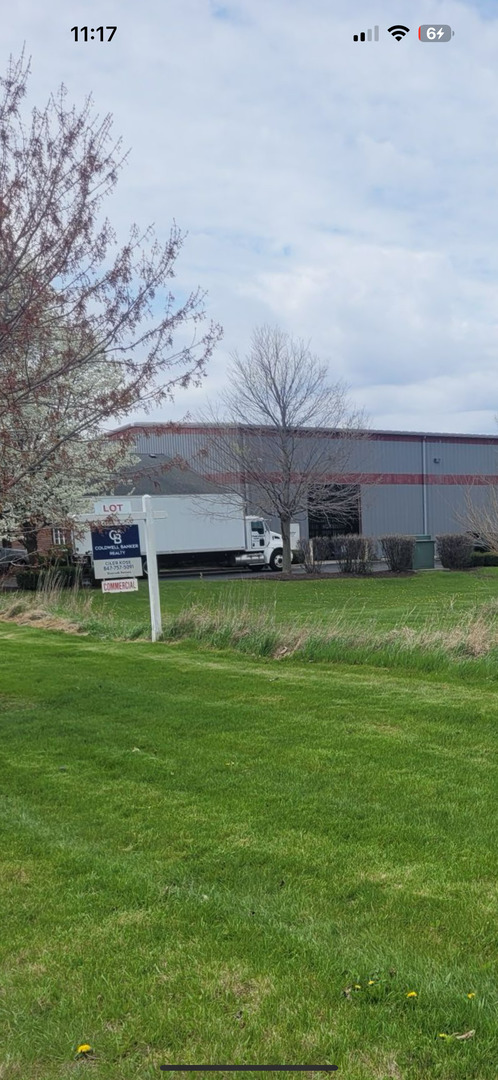 225 Commercial Drive, Yorkville, IL 60560