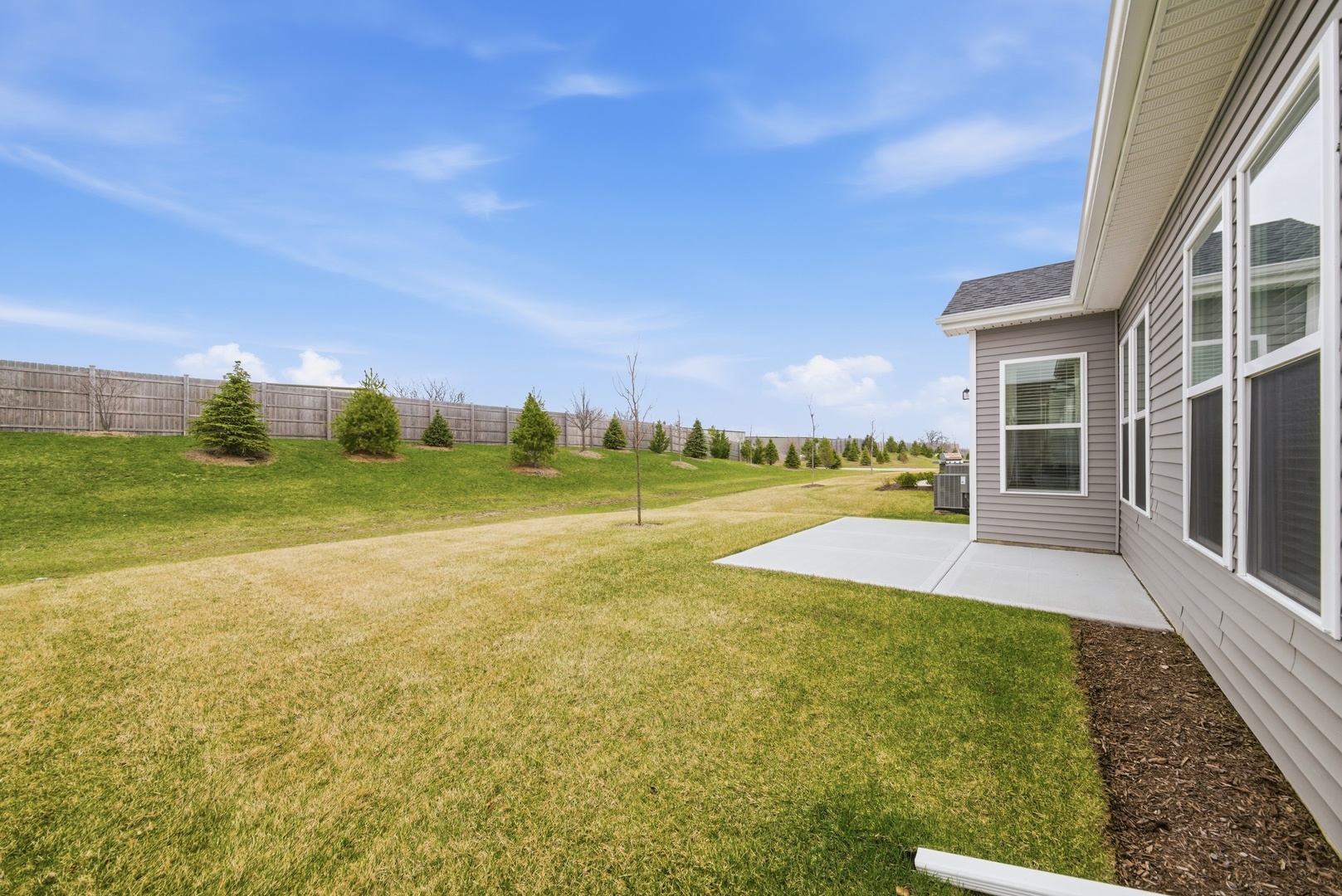 3203 Sweetgrass Circle, Aurora, IL 60503