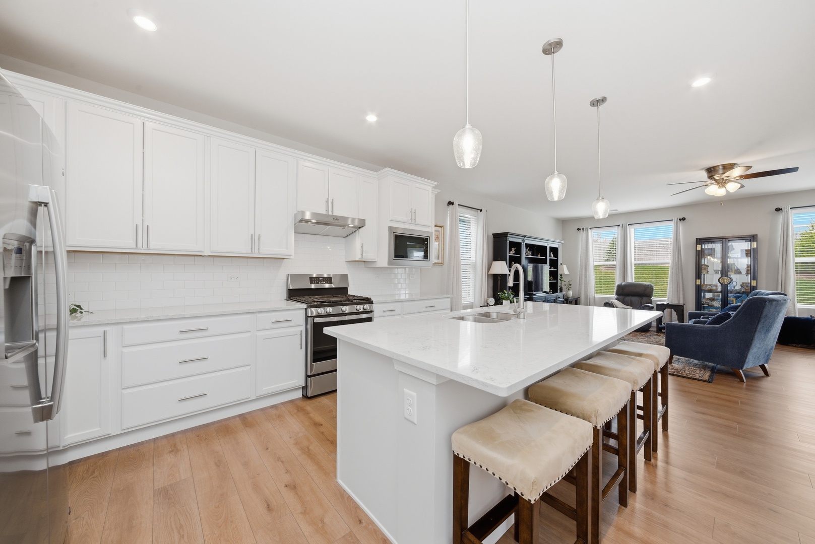 3203 Sweetgrass Circle, Aurora, IL 60503