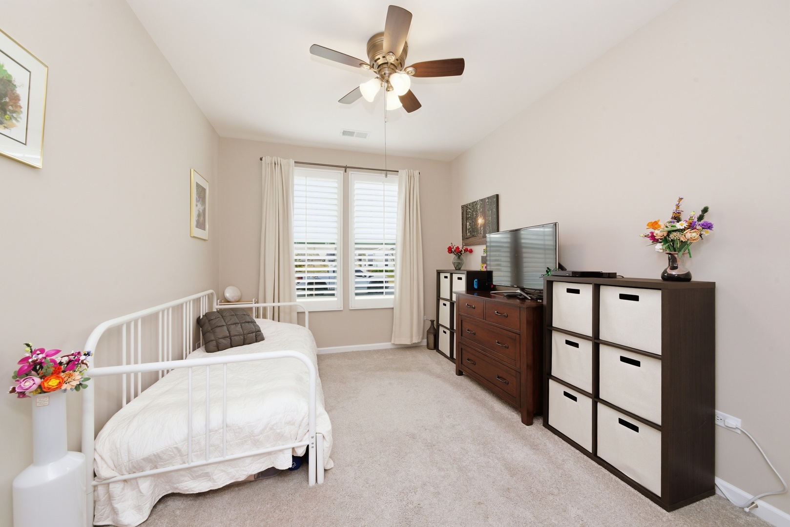 3203 Sweetgrass Circle, Aurora, IL 60503