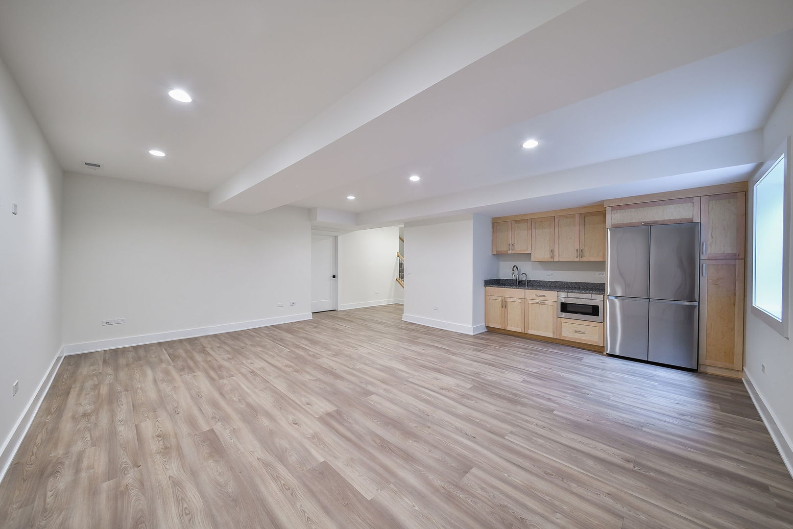 611 S Loomis Street, Naperville, IL 60540