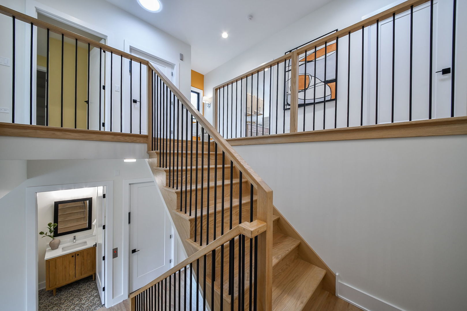 611 S Loomis Street, Naperville, IL 60540