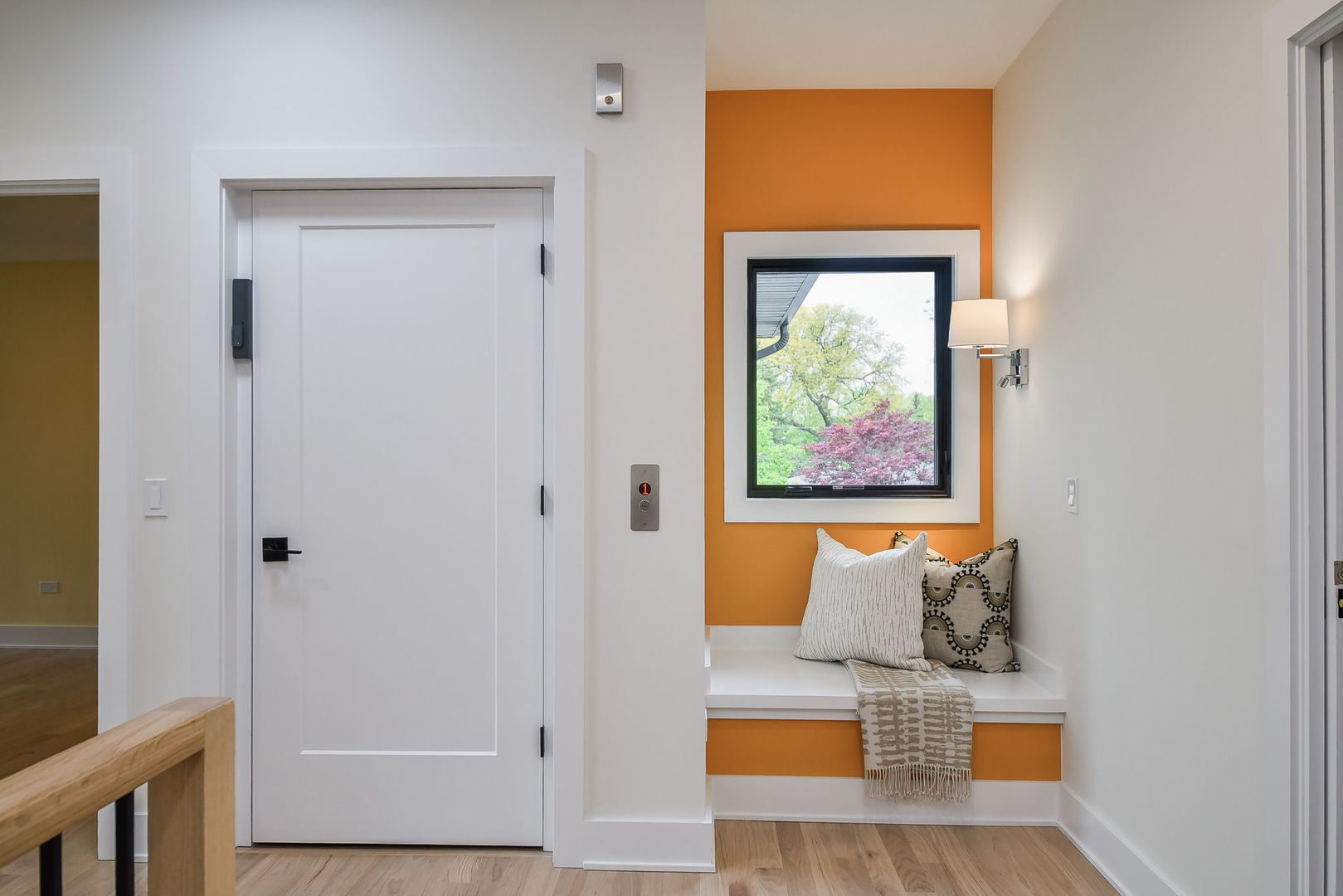 611 S Loomis Street, Naperville, IL 60540