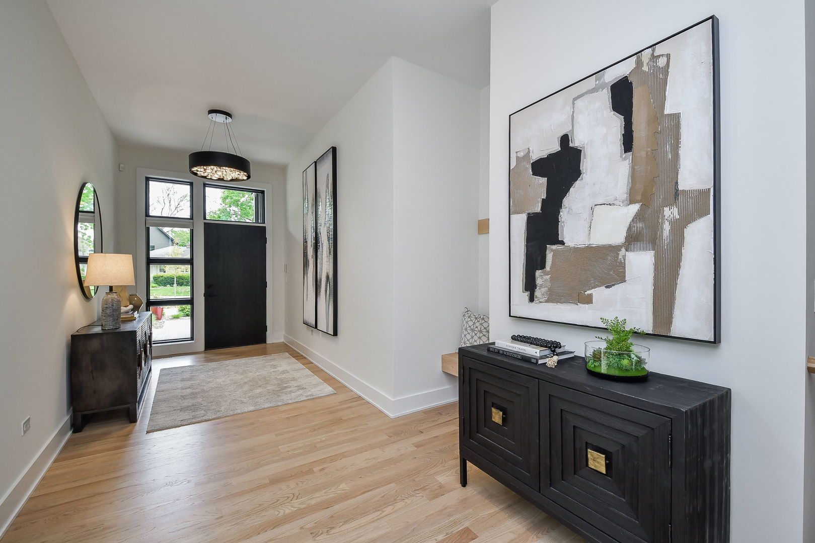 611 S Loomis Street, Naperville, IL 60540