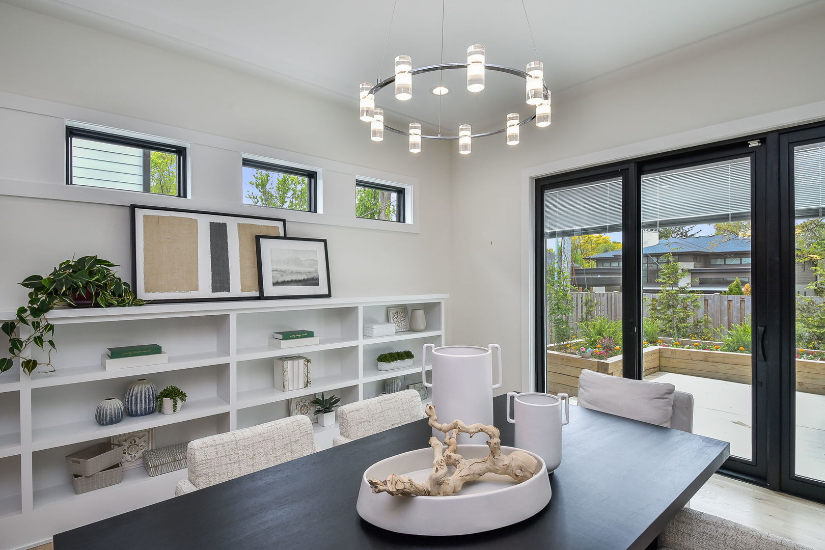 611 S Loomis Street, Naperville, IL 60540