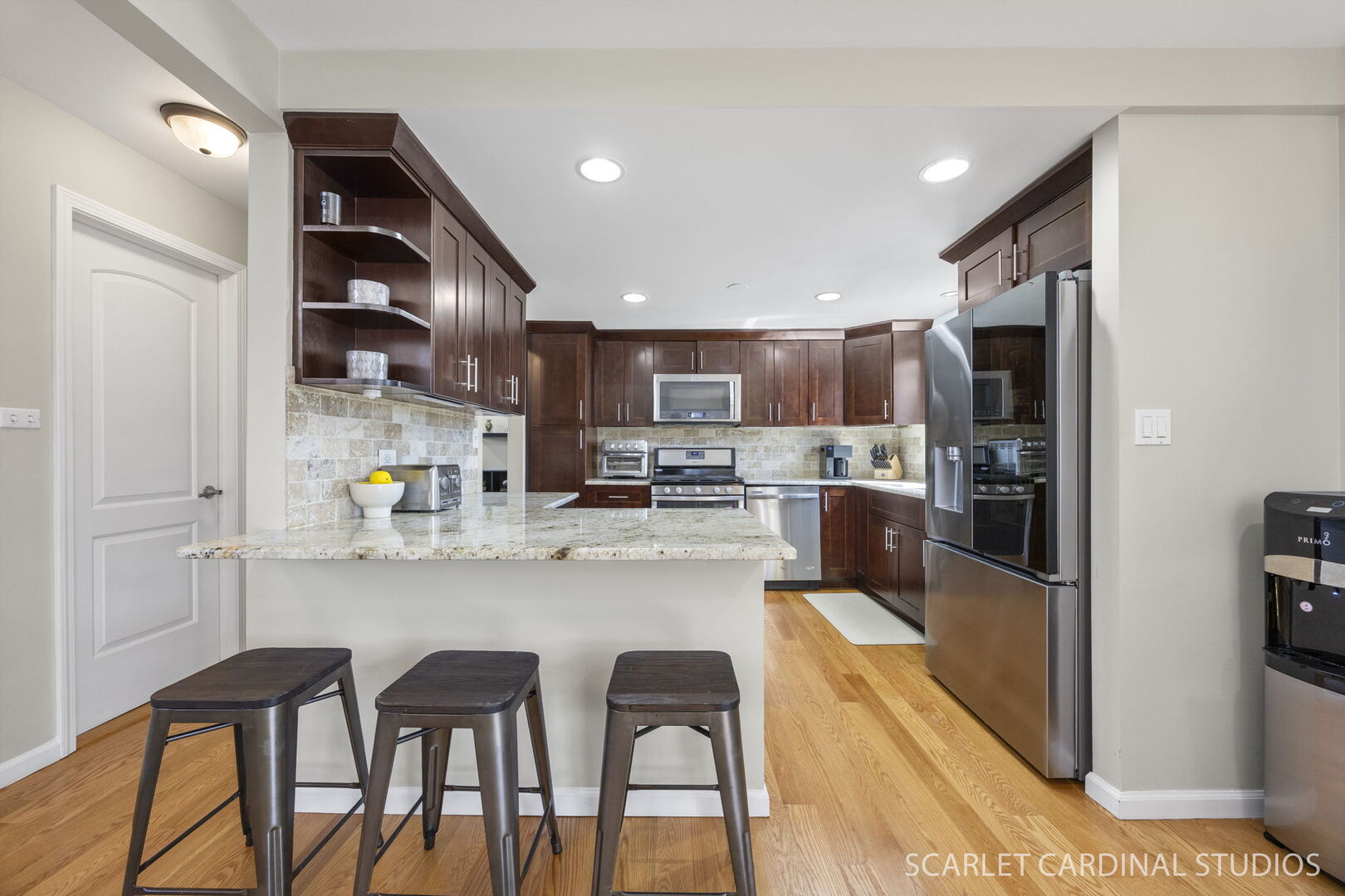 1003 E Alder Lane, Mount Prospect, IL 60056